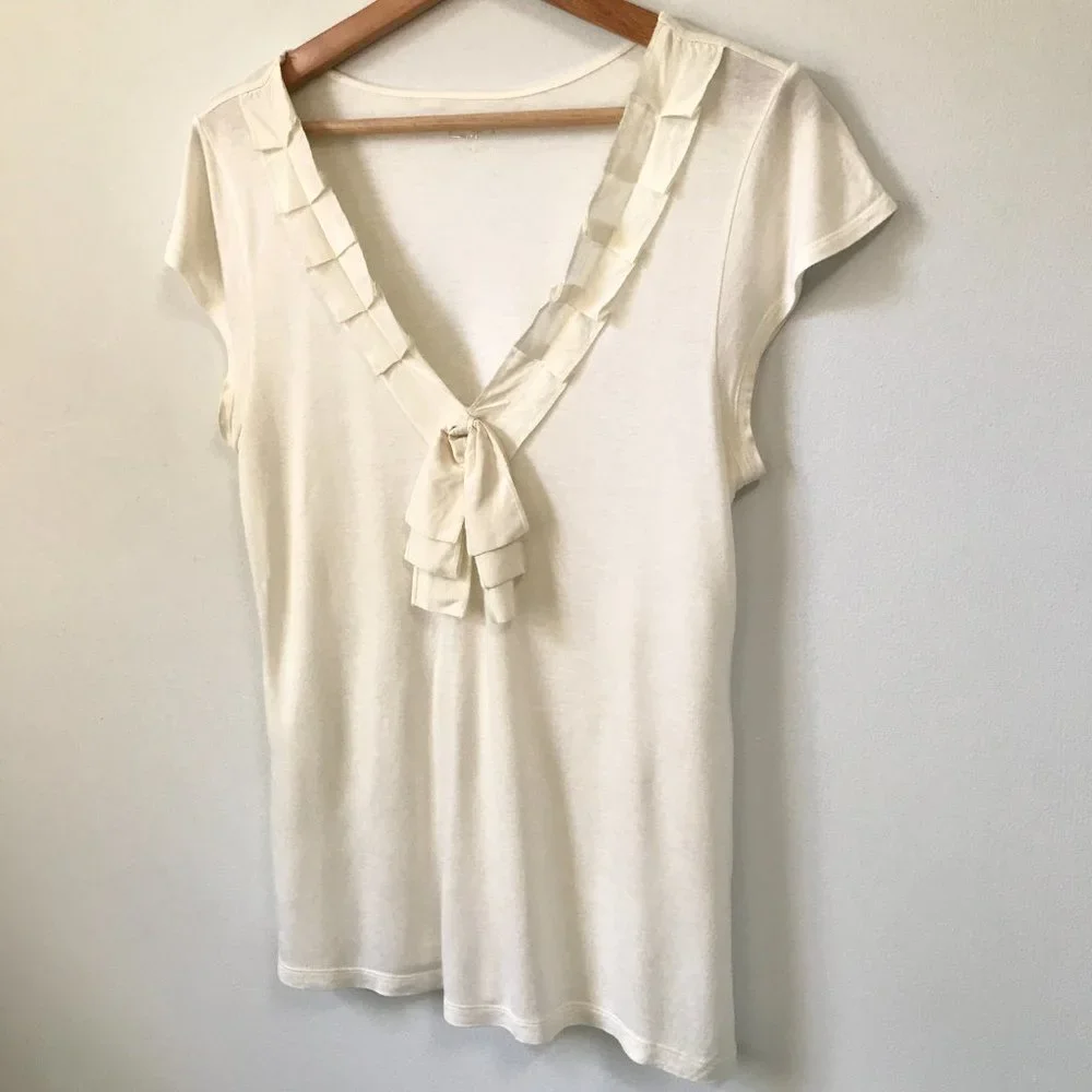 Ann Taylor LOFT Cream T-Shirt Blouse, Size M - Picture 2 of 10